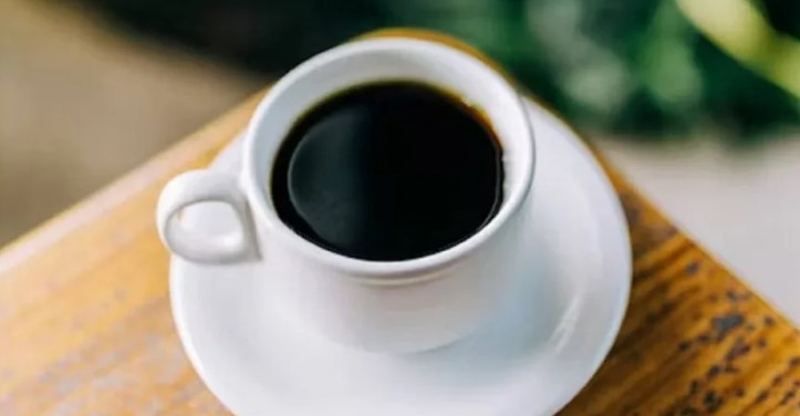 喝咖啡多卻昏昏欲睡的真相：身體缺水導致精神不濟