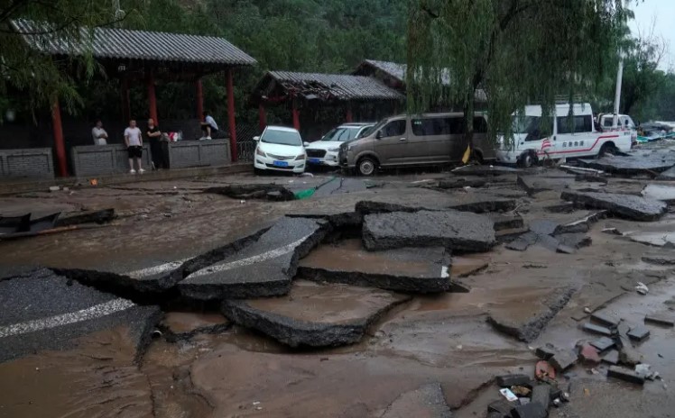 北京暴雨致11死，習近平發布防汛救災指示
