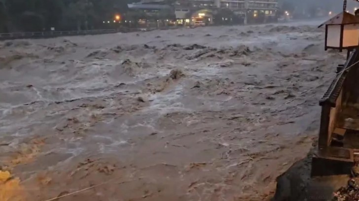日本蘭恩颱風襲擊 鳥取縣陷困深陷水患