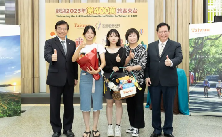 第四百萬位旅客是來自韓國的她！她的台灣行程包括九份和西門町