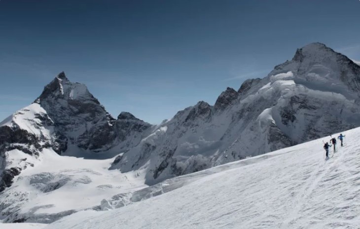 奧地利和瑞士冰川驚人融化速度，科學家發出氣候變遷警告