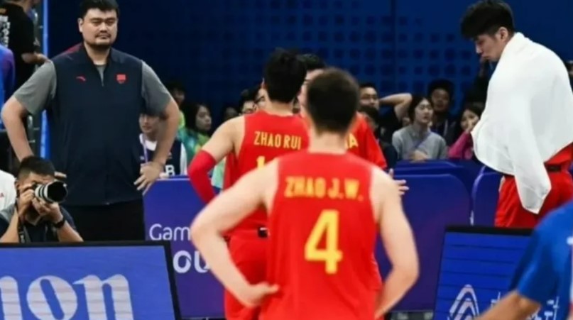 中國男籃在杭州亞運四強戰中失利，重挫國內籃球聲譽
