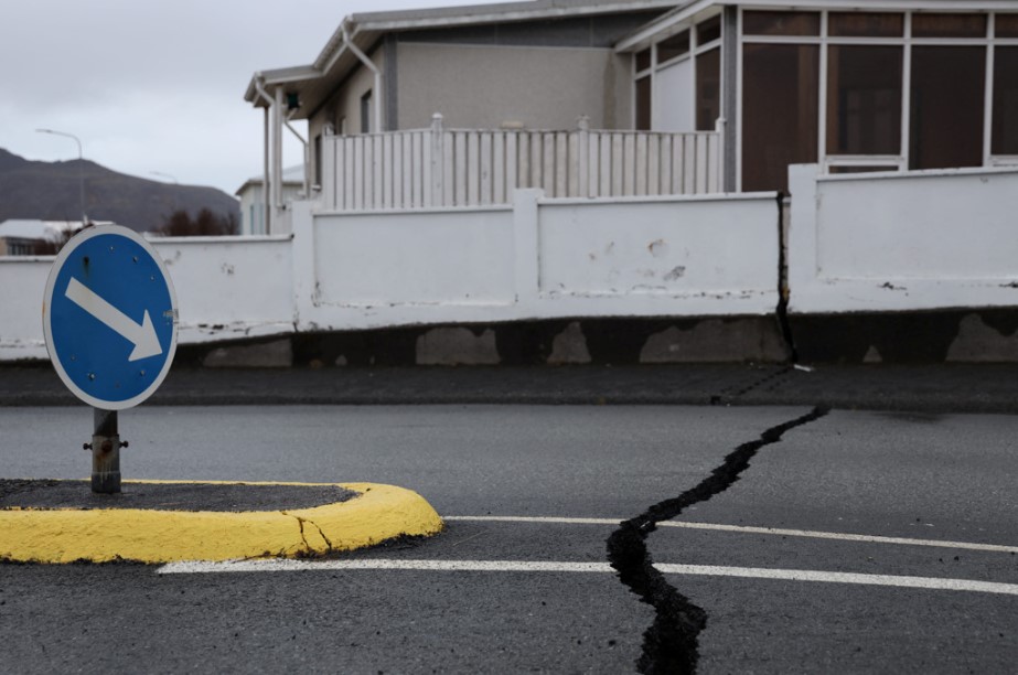 冰島預警！火山噴發或將重創雷克雅維克附近城鎮，疏散已啟動